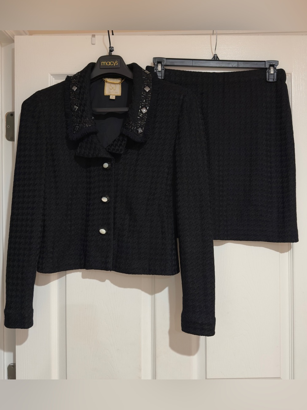 St. John Couture Black Embellished knit Jacket Skirt Suit set size 8